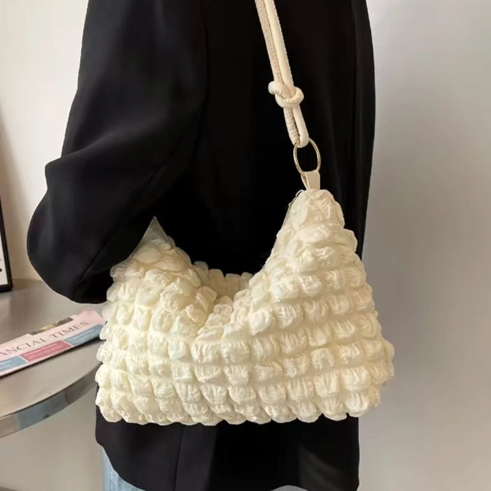 BOUTIQUE CLOUD BAG NWOT - Picture 6 of 6